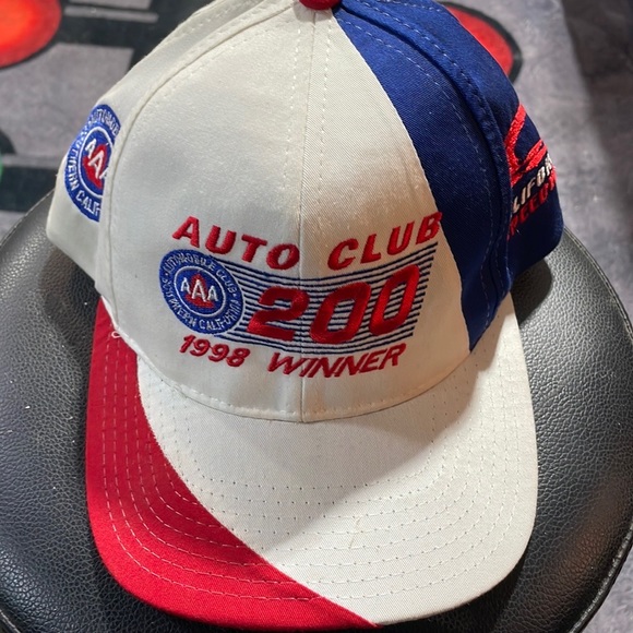 Nascar Cap in new condition - Picture 3 of 7